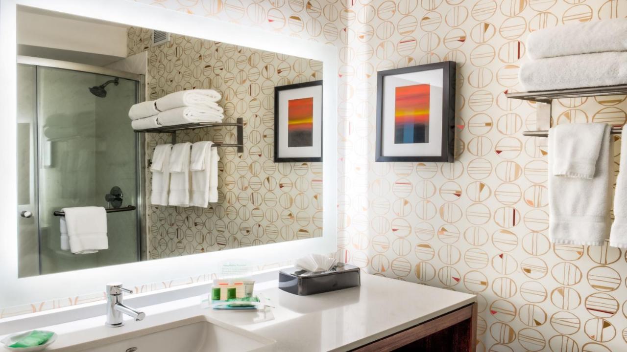 Phoenix-mesa Chandler By Ihg Hotel
